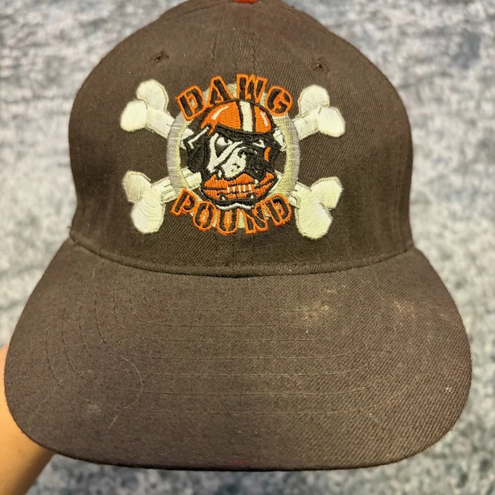 Vintage Cleveland Browns Dawg Pound Hat Snapback Logo Athletic Brown NFL 90s